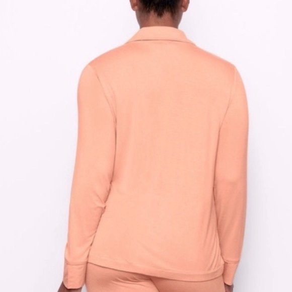 SKIMS peach ribbed super soft & stretchy button up pajama top size 2X NWOT - Picture 5 of 13